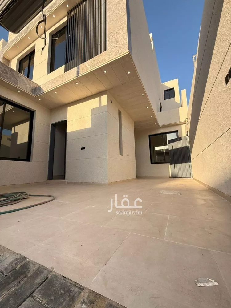 فيلا للبيع في شارع أحمد بن خليل, حي العريجاء, مدينة الرياض, منطقة الرياض صورة 3