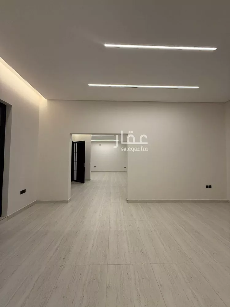 فيلا للبيع في شارع عبيدالله بن أبي الفرج, حي السويدي, مدينة الرياض, منطقة الرياض 8