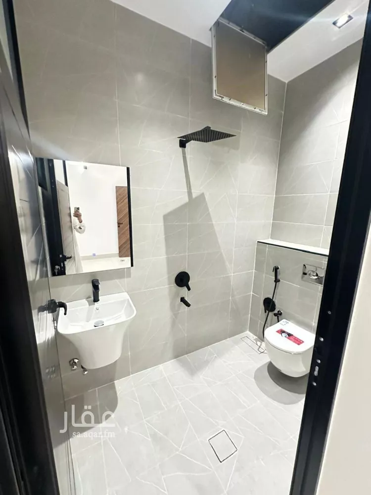 شقة للبيع في شارع جابر ابن عبدالله الانصاري, حي الحزيمية, مدينة المزاحمية, منطقة الرياض صورة 5