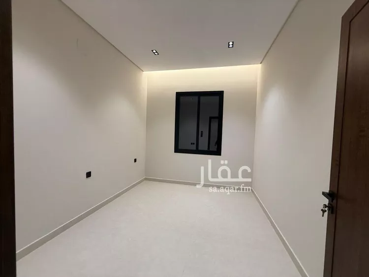 دور للبيع في شارع مسلم بن الحجاج, حي سلطانة, مدينة الرياض, منطقة الرياض 9