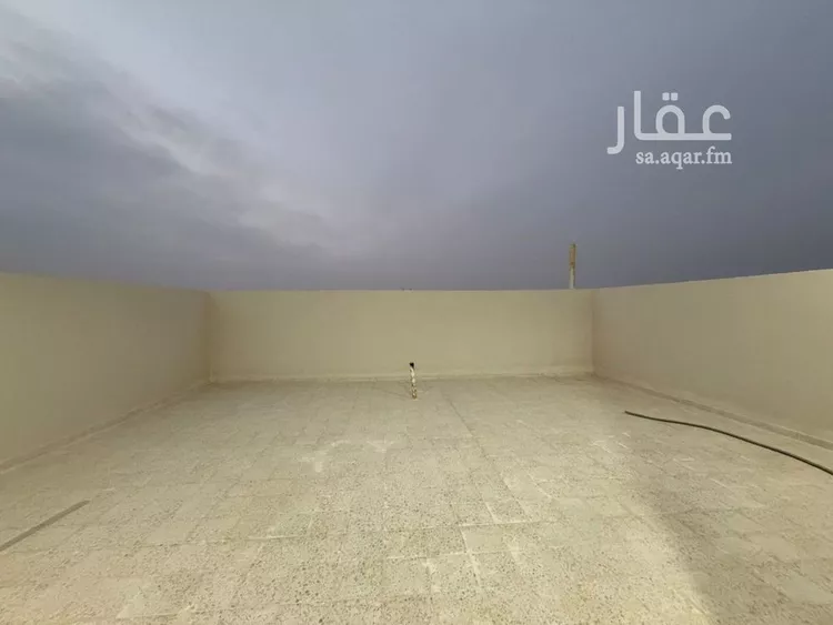 Floor for Sale in Riyadh Dahiat Namar 9