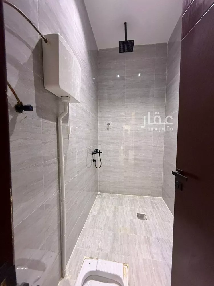 فيلا للبيع في شارع النفوذ, حي عكاظ, مدينة الرياض, منطقة الرياض صورة 5