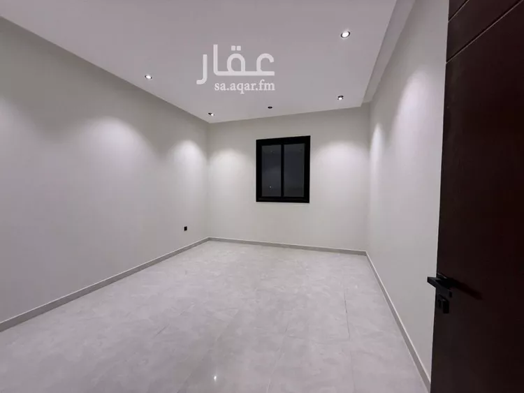 Floor for Sale in Riyadh Dahiat Namar 18
