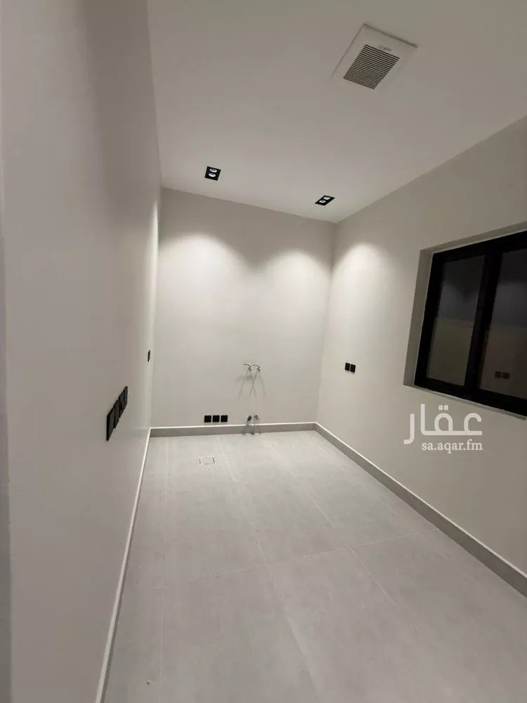دور للبيع في شارع زين الدين أبي الفتح, حي السويدي, مدينة الرياض, منطقة الرياض 15