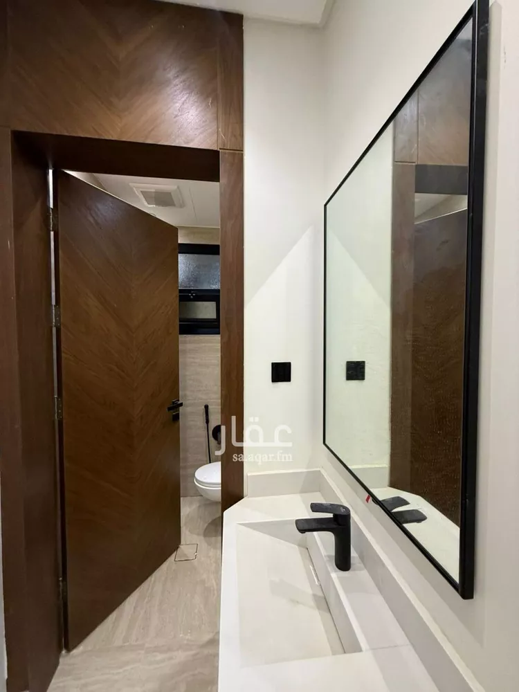 Floor for Sale in Riyadh Tuwaiq 16