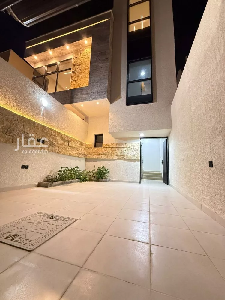 Floor for Sale in Riyadh Tuwaiq صورة 3