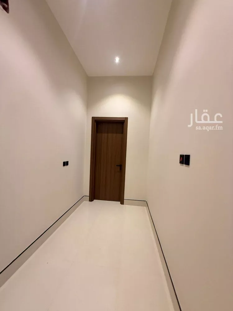 فيلا للبيع في شارع صفصاف, حي ظهرة لبن, مدينة الرياض, منطقة الرياض 7