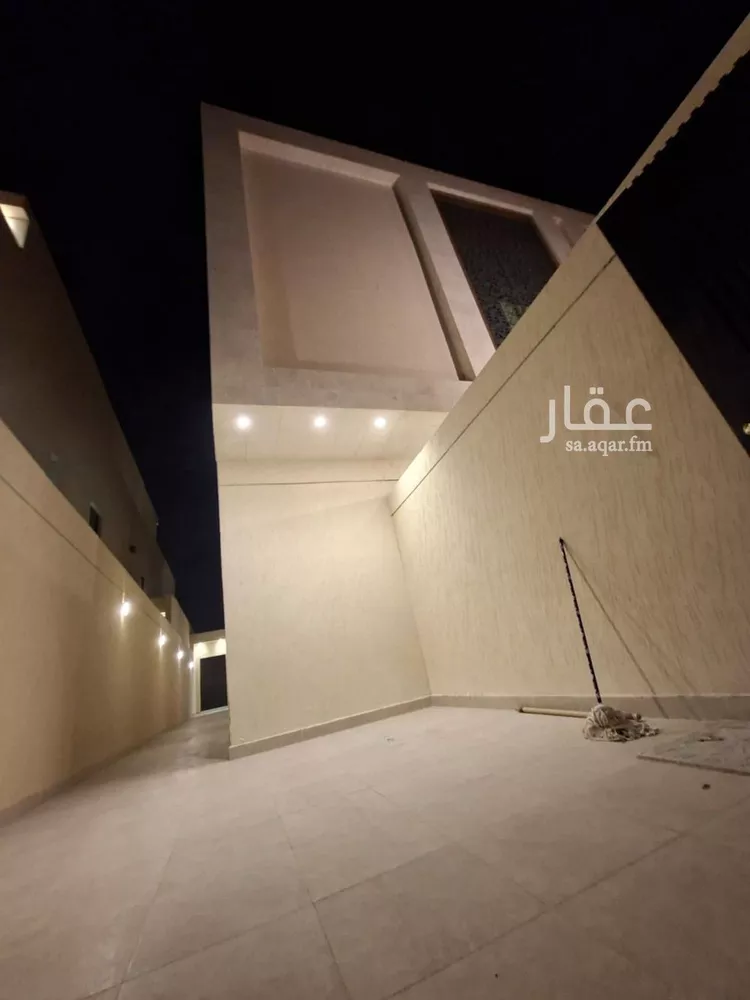 فيلا للبيع في شارع العدواني, حي طويق, مدينة الرياض, منطقة الرياض 15