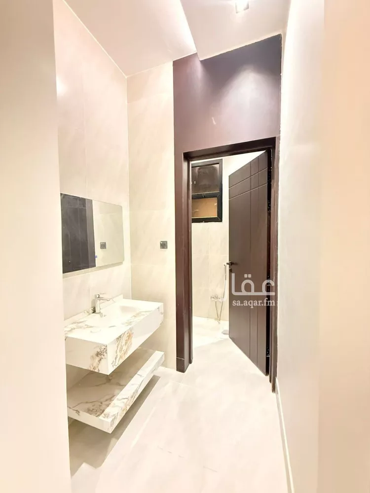 Villa for Sale in Riyadh Tuwaiq 14