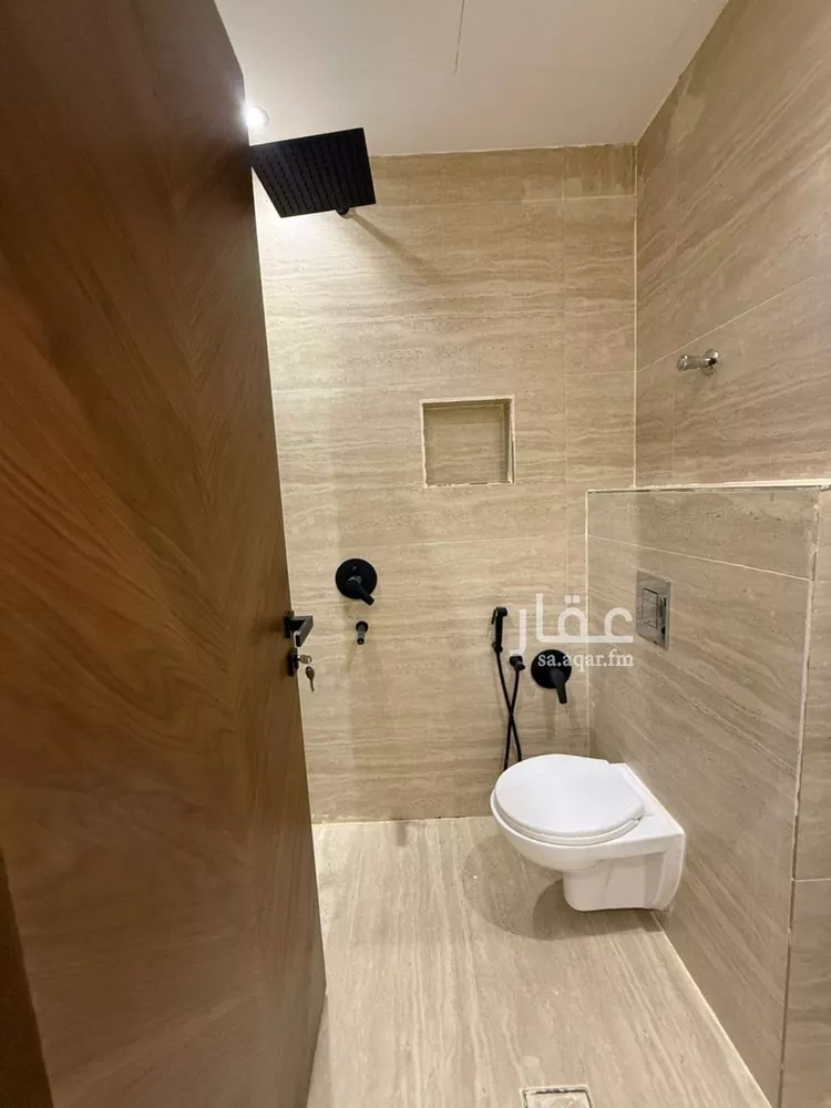 Floor for Sale in Riyadh Tuwaiq 20
