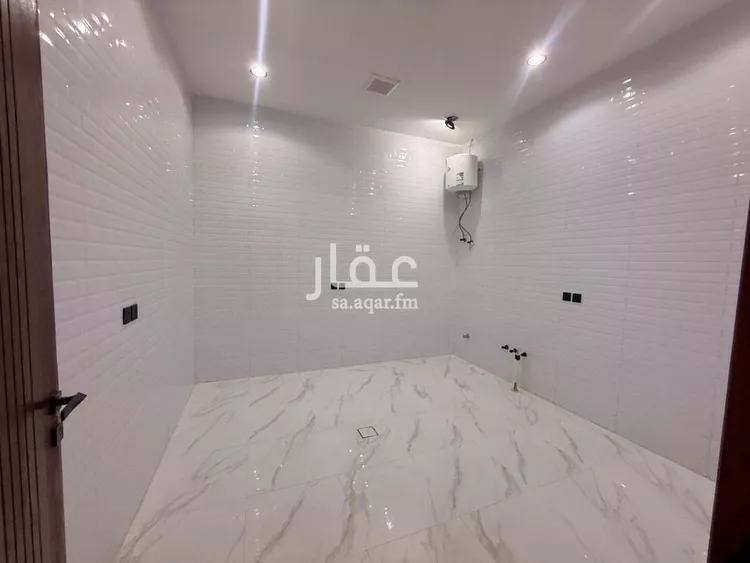 دور للبيع في شارع ابي الحسن بن الجوزي, حي طويق, مدينة الرياض, منطقة الرياض 11