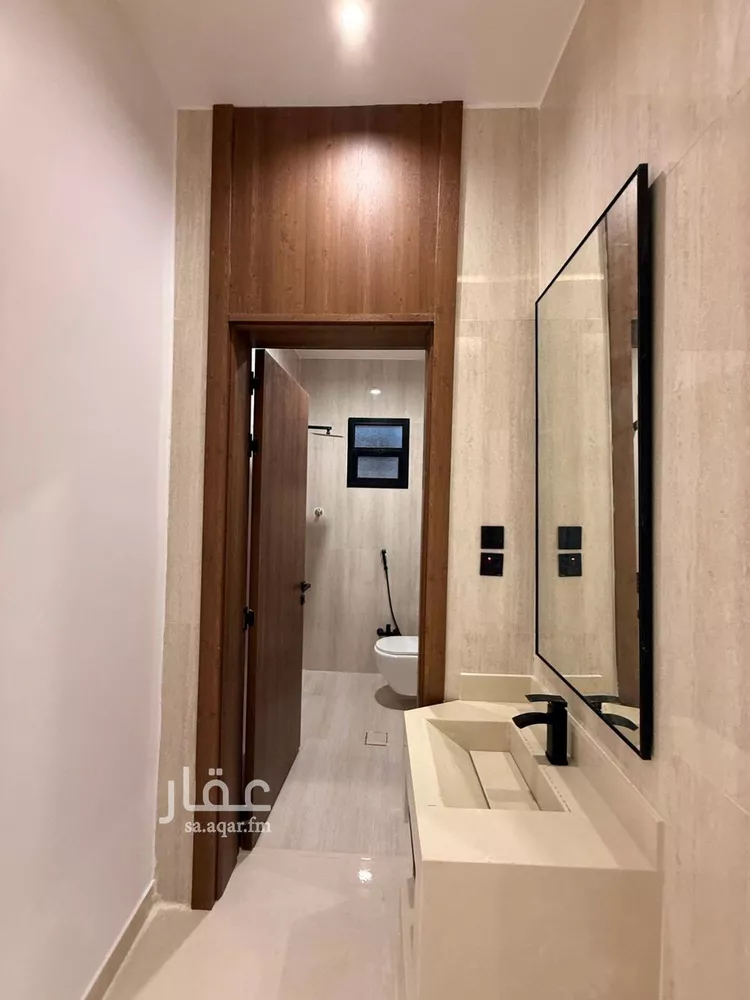 دور للبيع في شارع الفل, حي عكاظ, مدينة الرياض, منطقة الرياض 14