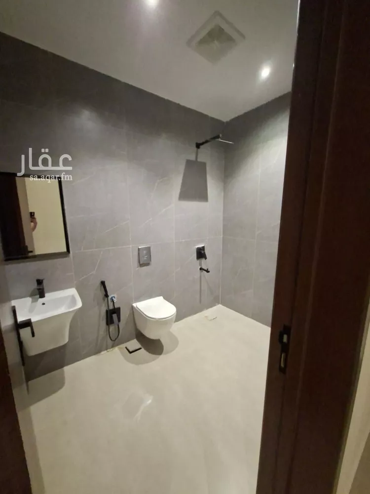 فيلا للبيع في شارع محمد بن راشد العريني, حي طويق, مدينة الرياض, منطقة الرياض 19