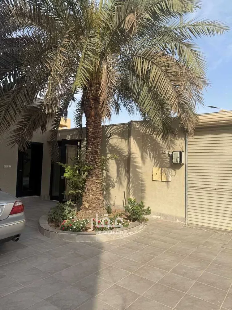 فيلا للبيع في شارع ابن تقي ، حي الشفا ، الرياض ، منطقة الرياض