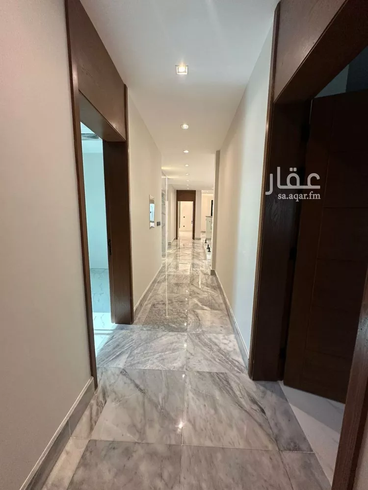 فيلا للبيع في شارع أبي رشيد الأصبهاني, حي الشراع, مدينة جدة, منطقة مكة المكرمة صورة 5