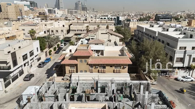 فيلا للبيع في شارع مدائن صالح, حي العليا, مدينة الرياض, منطقة الرياض صورة 2