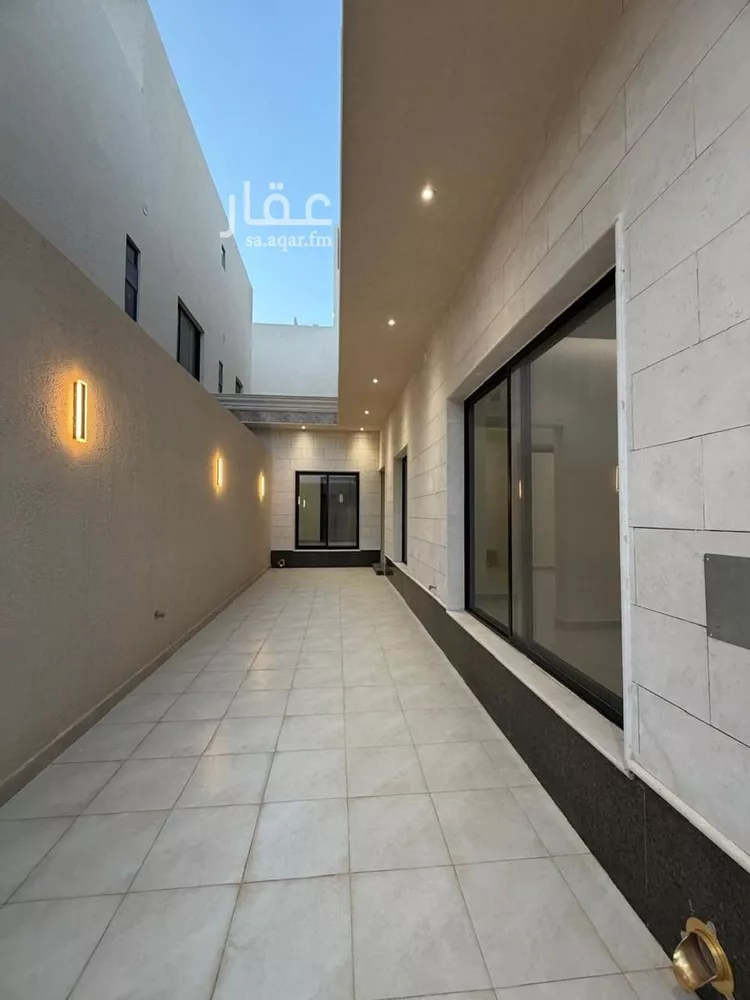 Villa for Sale in Riyadh Al Qadisiyah صورة 3