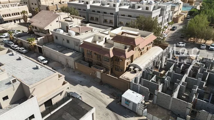 فيلا للبيع في شارع مدائن صالح, حي العليا, مدينة الرياض, منطقة الرياض