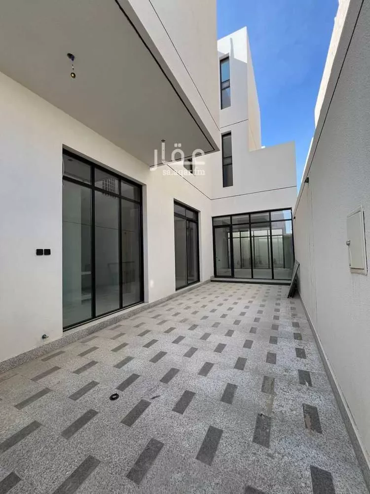 فيلا للإيجار في شارع محمد الجبيلي, حي المهدية, مدينة الرياض, منطقة الرياض