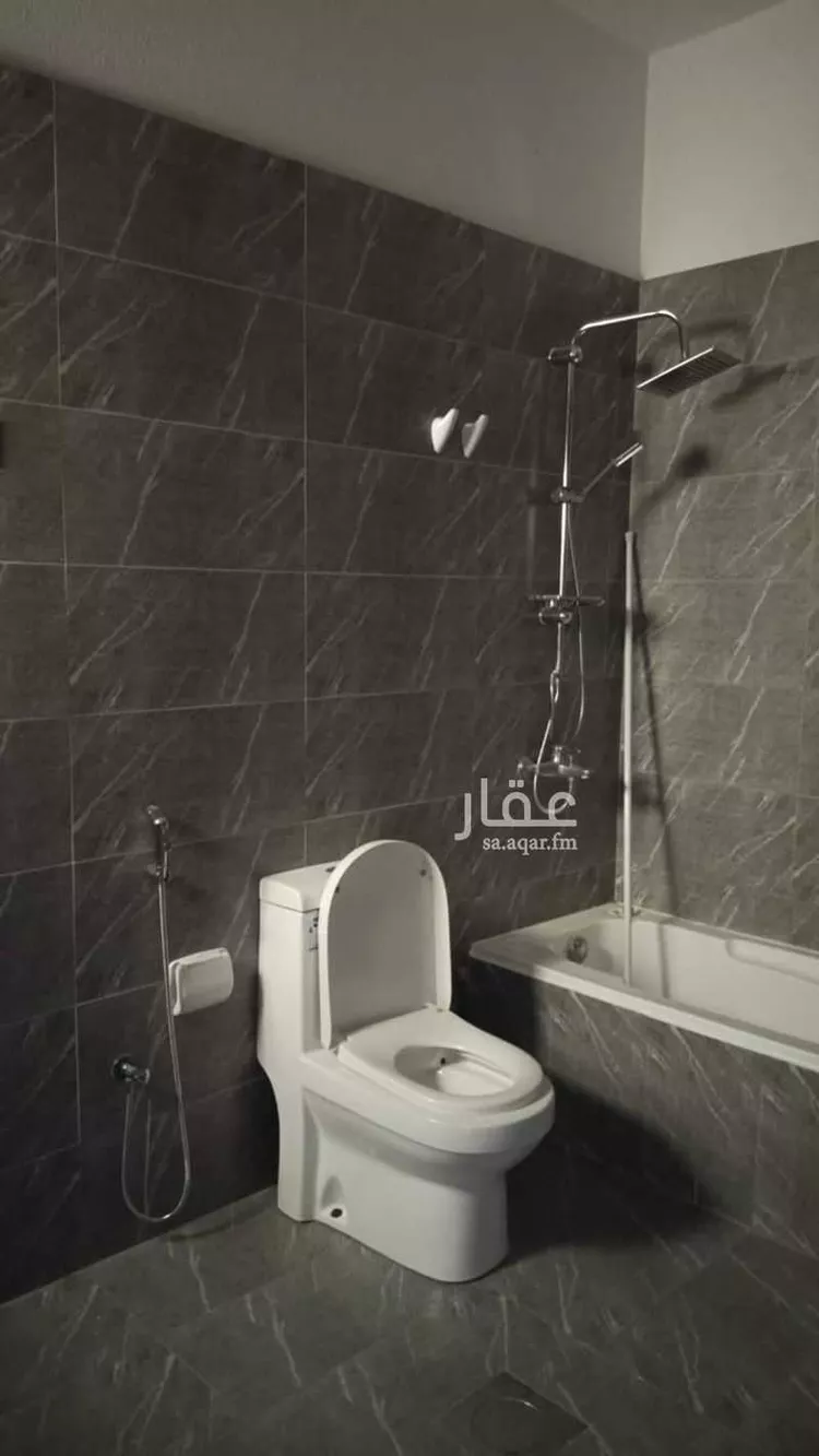 فيلا للإيجار في شارع عبدالرحمن الخزرجي, حي الربوة, مدينة الرياض, منطقة الرياض صورة 5