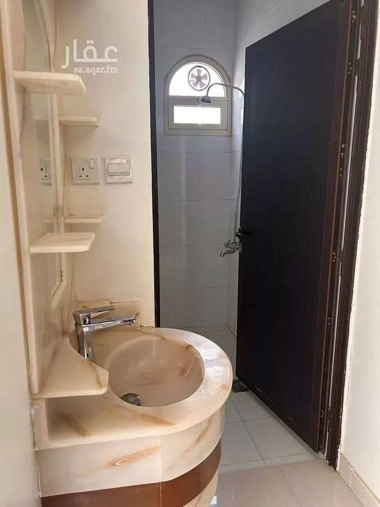 شقة للإيجار في شارع ابن الحطاب, حي العوالي, مدينة الرياض, منطقة الرياض صورة 3