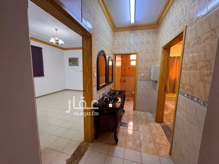 Floor for Sale in Thadiq Ad Deerah Al Kadimah 7