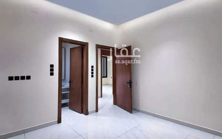 شقة للبيع في شارع شارع الوزاب, حي العزيزية, مدينة أبها, منطقة عسير صورة 4