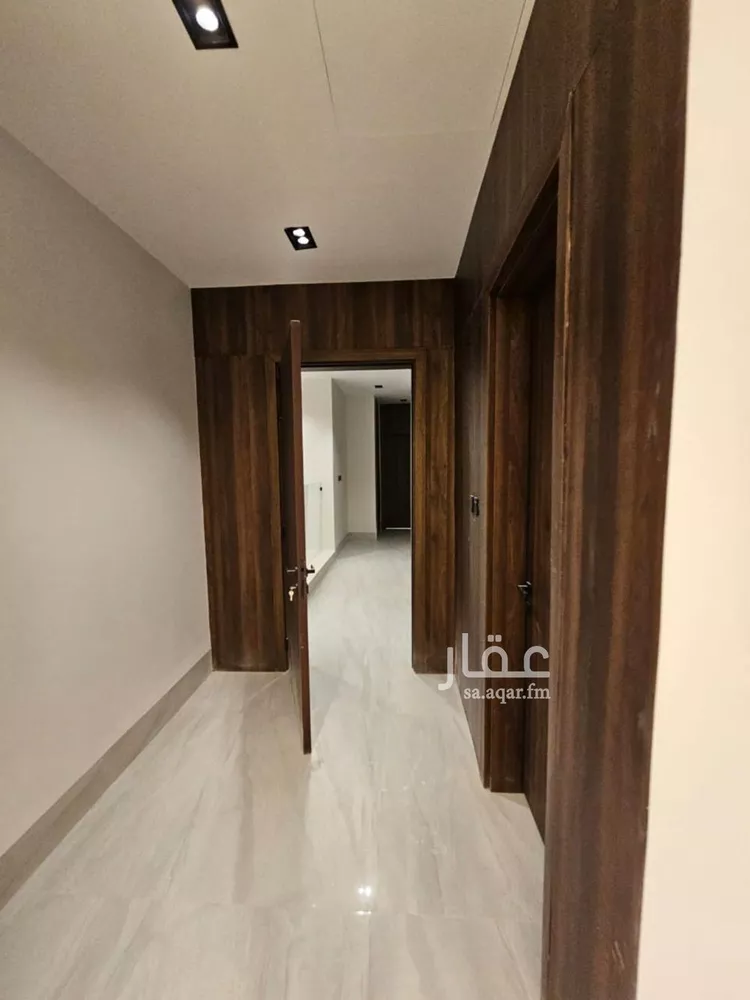 فيلا للبيع في شارع إبراهيم بن هادي, حي النرجس, مدينة الرياض, منطقة الرياض صورة 3