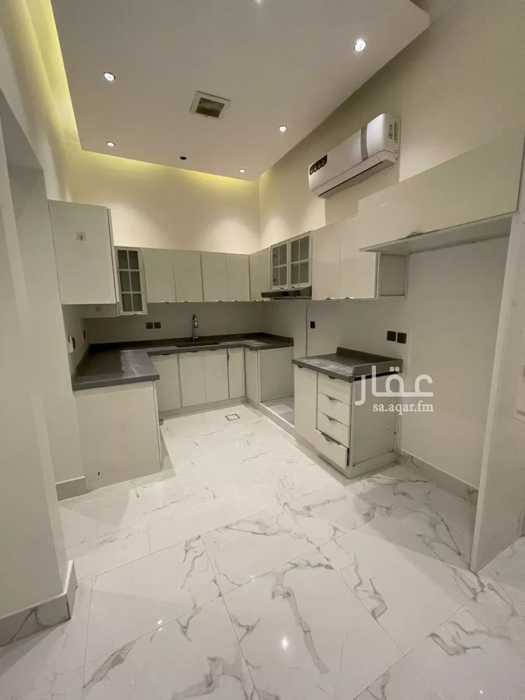 شقة للبيع في شارع الأمير عبدالله بن فيصل بن فرحان آل سعو, حي القيروان, مدينة الرياض, منطقة الرياض صورة 2