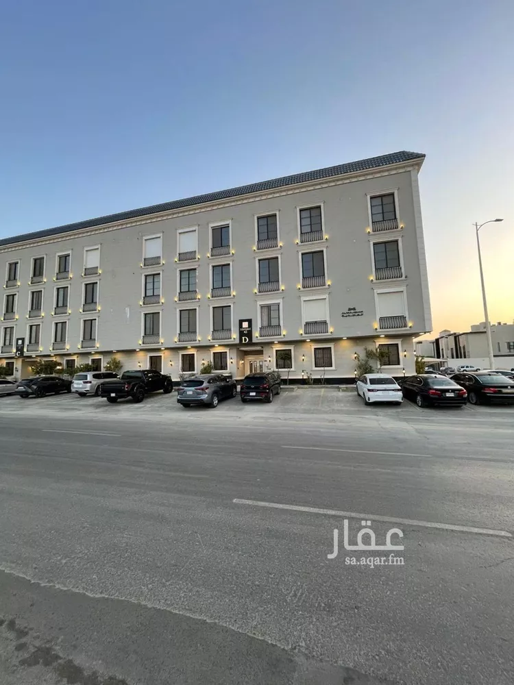 شقة للبيع في شارع الأمير عبدالله بن فيصل بن فرحان آل سعو, حي القيروان, مدينة الرياض, منطقة الرياض