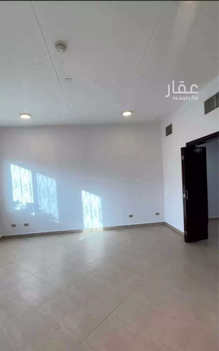 فيلا للبيع في شارع البريكة, حي جلمودة, مدينة مدينه الجبيل الصناعيه, المنطقة الشرقية 7