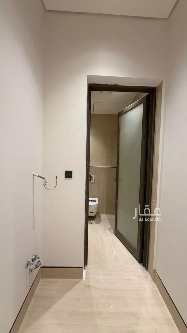 فيلا للبيع في شارع أبي زرعة الهمذاني, حي المهدية, مدينة الرياض, منطقة الرياض صورة 5