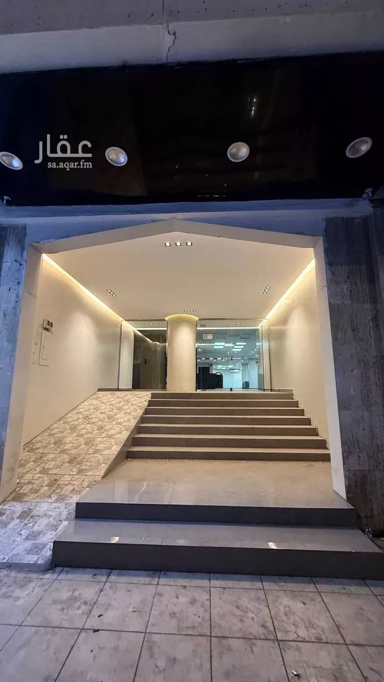 عمارة للبيع في شارع الامير عبدالمجيد بن عبدالعزيز, حي بنى معاوية, مدينة المدينة المنورة, منطقة المدينة المنورة صورة 5