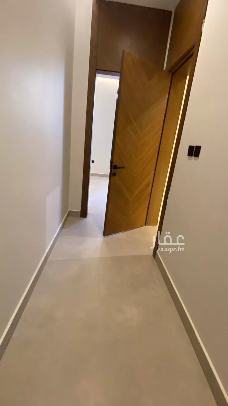 دور للبيع في شارع عثمان بن شبانة, حي العارض, مدينة الرياض, منطقة الرياض صورة 5