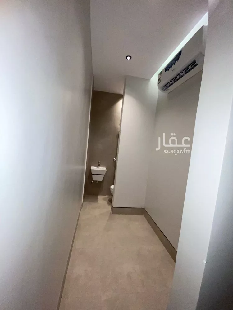 دور للبيع في شارع ناصر الدين الطائي, حي العقيق, مدينة الرياض, منطقة الرياض صورة 2