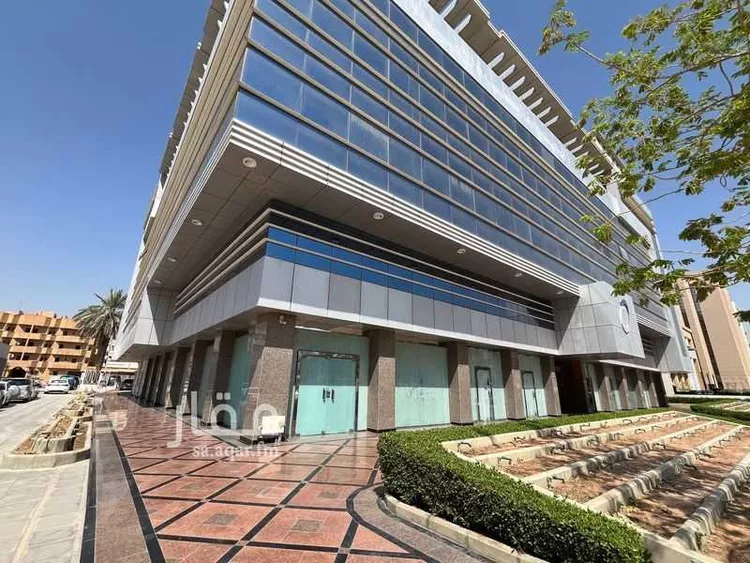 Commercial Office for Rent in Riyadh Al Wizarat صورة 2