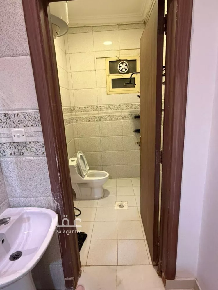 شقة للإيجار في شارع جبل المكبر, حي القادسية, مدينة الرياض, منطقة الرياض