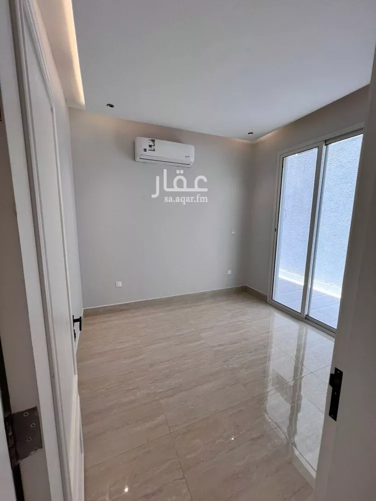 شقة للإيجار في شارع محمد بن عبدالعزيز الدغيثر, حي الملقا, مدينة الرياض, منطقة الرياض صورة 2