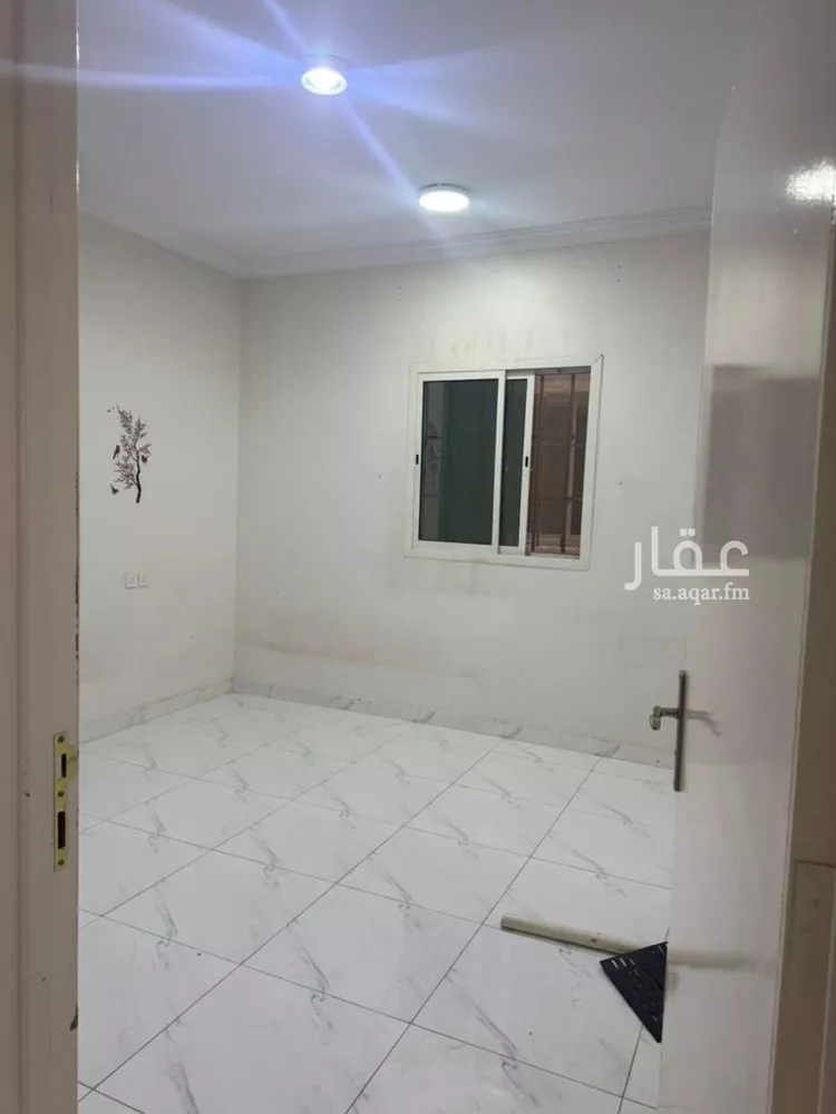 شقة للإيجار في شارع الزاجل, حي السعادة, مدينة الرياض, منطقة الرياض