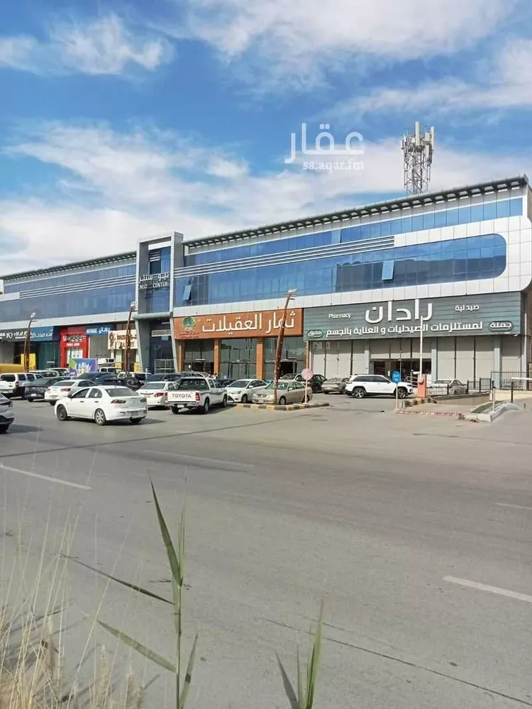 مكتب تجاري للإيجار في شارع طريق الامام سعود بن فيصل, حي الصحافة, مدينة الرياض, منطقة الرياض صورة 2