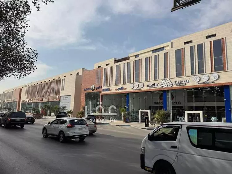 محل للإيجار في شارع التخصصي, حي المعذر الشمالي, مدينة الرياض, منطقة الرياض