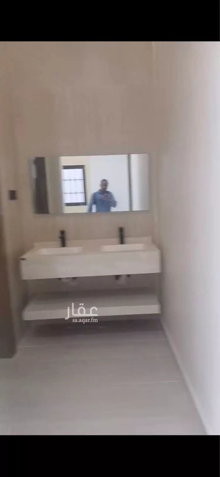 دور للبيع في شارع الحرفين, حي النظيم, مدينة الرياض, منطقة الرياض صورة 2