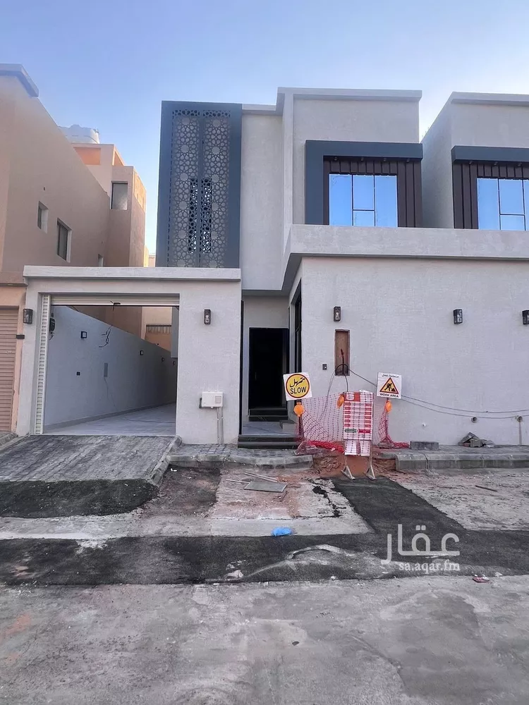 فيلا للبيع في شارع عمر السدوسي, حي العريجاء الغربي, مدينة الرياض, منطقة الرياض