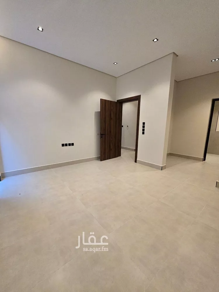 دور للبيع في شارع عبدالرحمن بن هديان, حي ظهرة البديعة, مدينة الرياض, منطقة الرياض 6