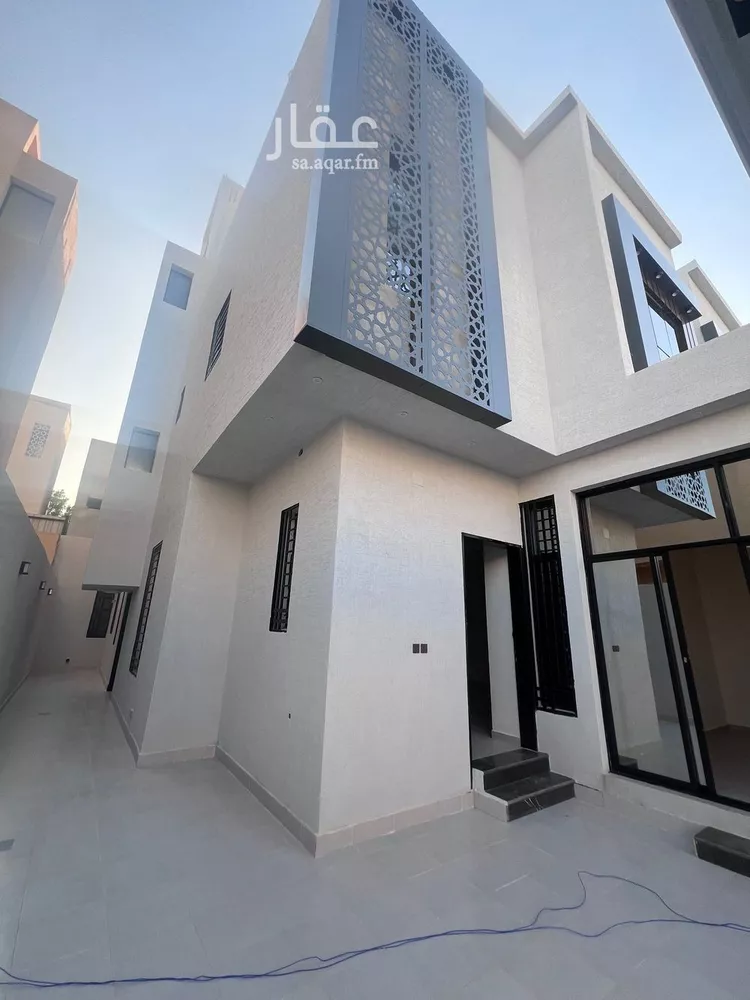 فيلا للبيع في شارع عمر السدوسي, حي العريجاء الغربي, مدينة الرياض, منطقة الرياض صورة 5