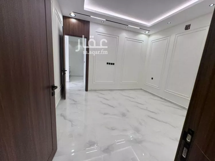فيلا للبيع في شارع جلاجل, حي ظهرة لبن, مدينة الرياض, منطقة الرياض صورة 2