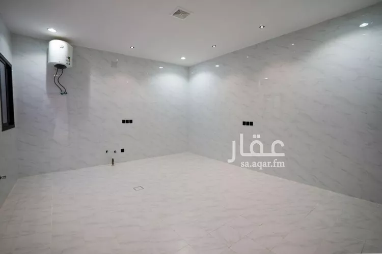 دور للبيع في شارع عمر ابن حبيب ، حي الجنادرية ، الرياض ، منطقة الرياض صورة 4