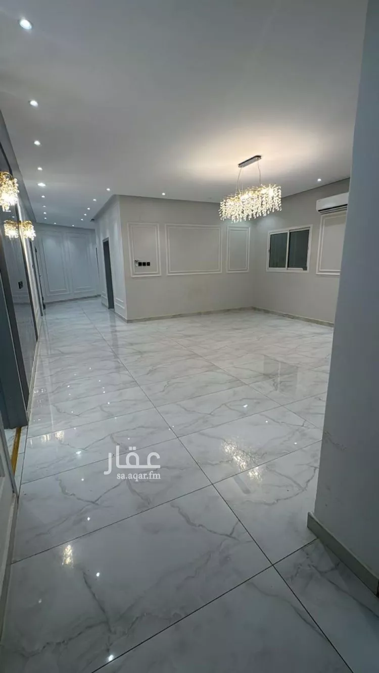 Floor for Rent in Riyadh Ar Rimal 6
