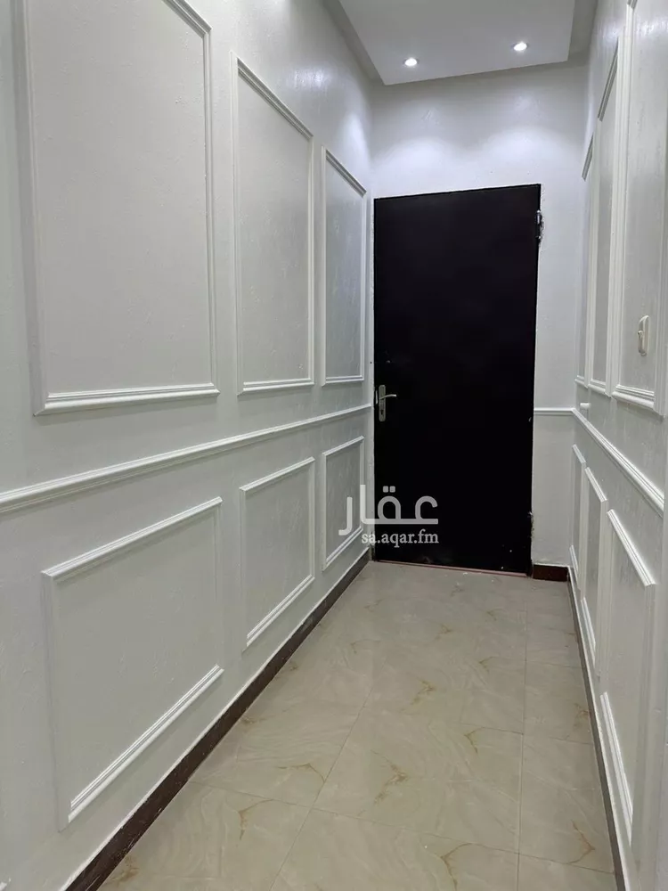 Floor for Rent in Riyadh Ar Rimal 6