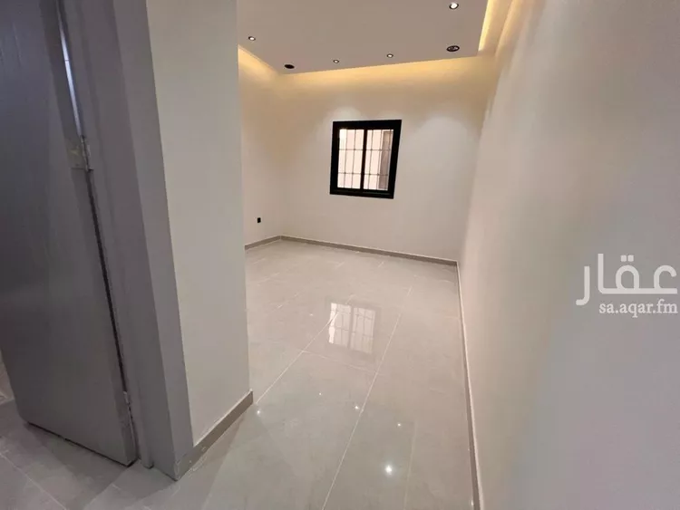 دور للبيع في شارع طريق خريص, حي الجنادرية, مدينة الرياض, منطقة الرياض صورة 3